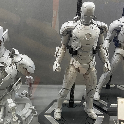 【Pre-order】Eastern Model Iron Man 1/9 MK42