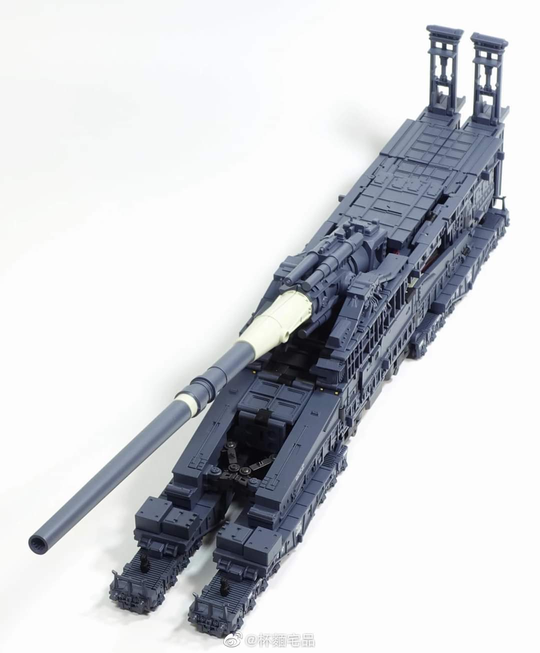 Working LEGO Schwerer Gustav Rail Super Gun 