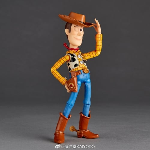 【Pre-order】Kaiyodo Revoltech Toy Story Woody 2.0