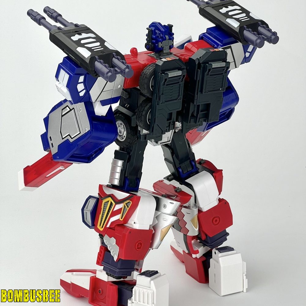 FansHobby MB-18 Energon Optimus Prime & MB-25 Wing Saber