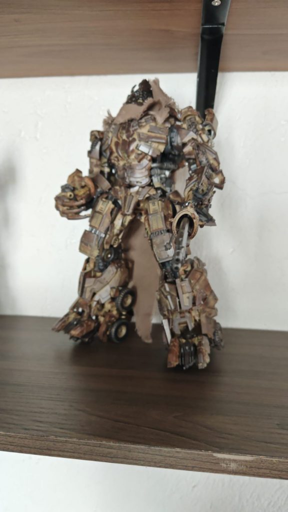 Unique Toys UT R-05 Megatron Reissue | Bombusbee