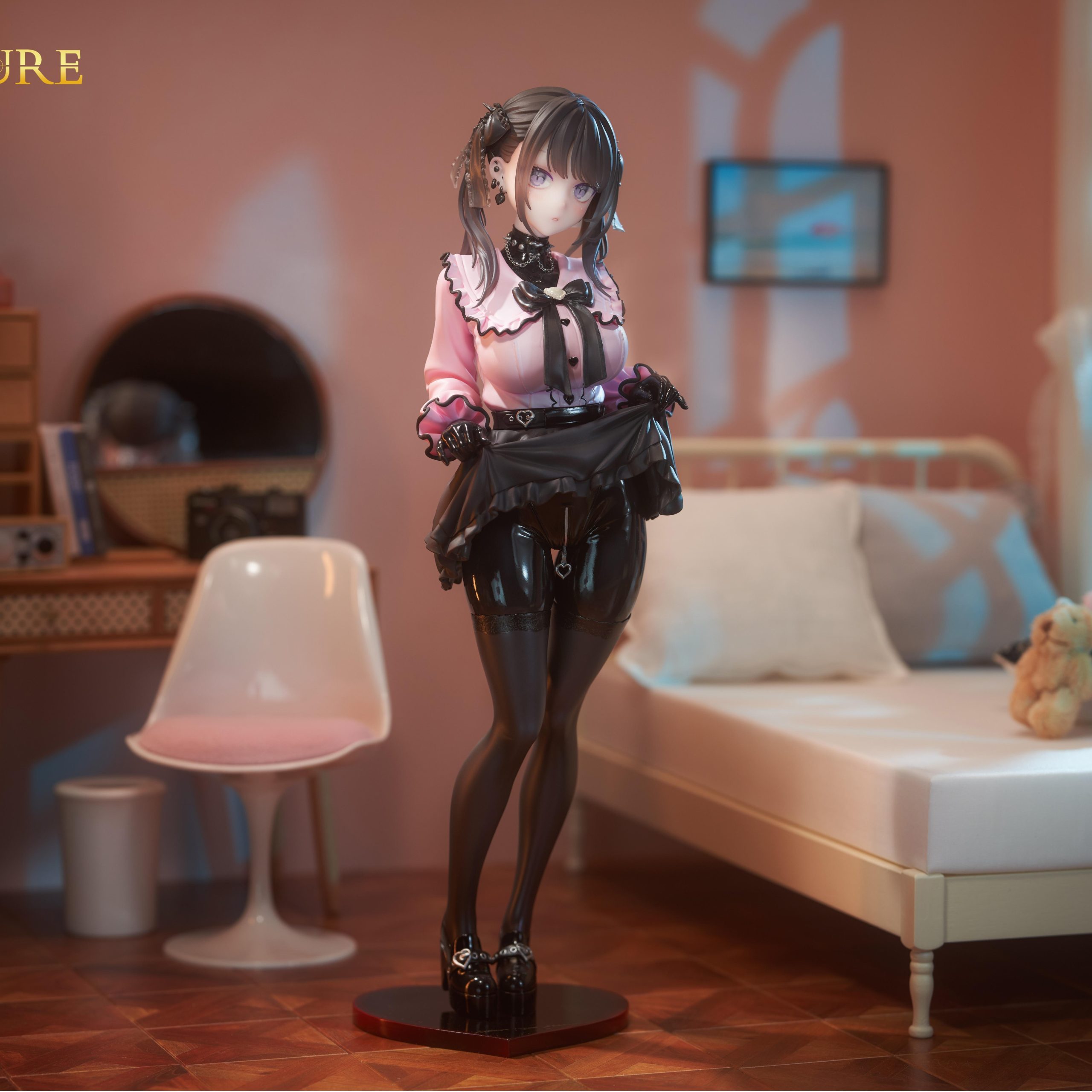 SSR FIGURE 1/6 Dear My Rubber Miu Kurokawa Deluxe Ver. - Bombusbee