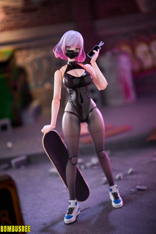 Oterwhere 1/12 GALACTIC Runa With Accessories Pack- Bombusbee