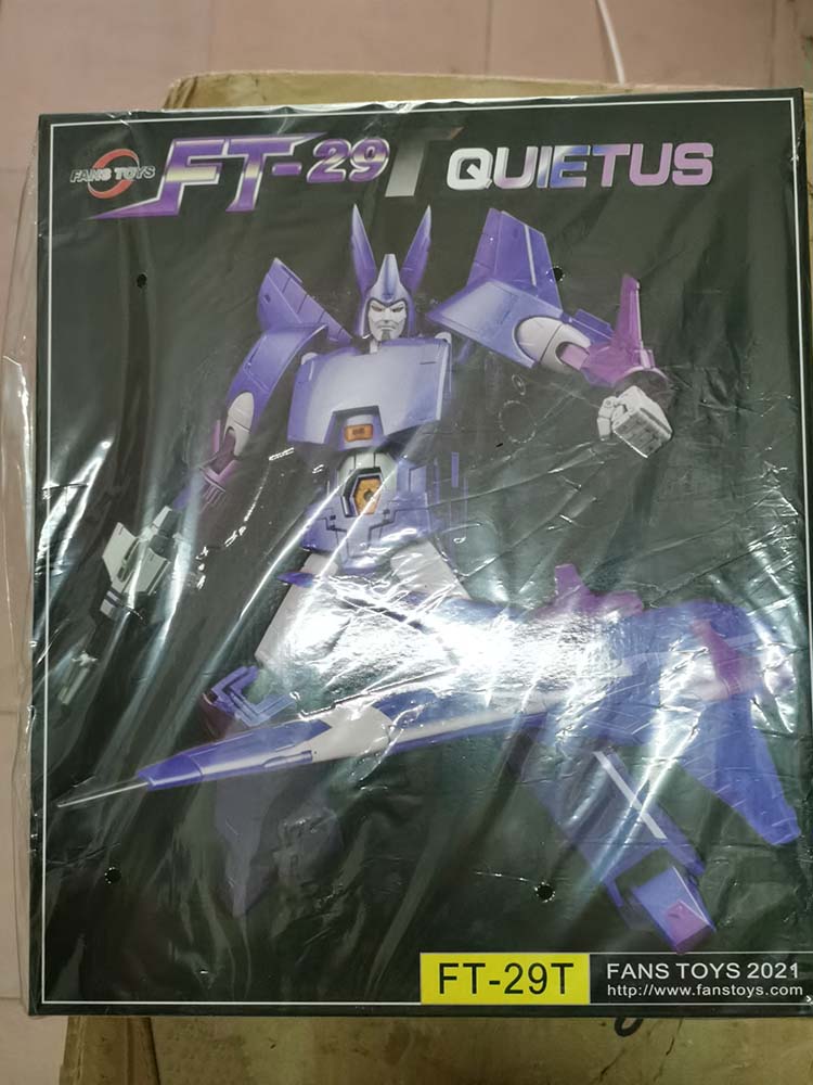 High-Quality FansToys Cyclonus Reissue | Bombusbee