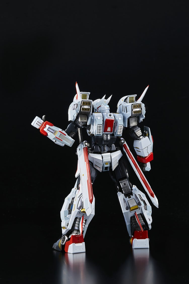 Sentinel Flame Toys Kuro Kara Kuri Drift Reissue | Bombusbee