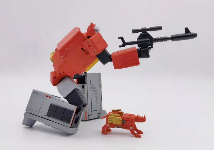 shoting pose
