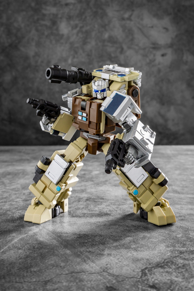 Iron Factory IF EX-64D Outback Dynamite Wrangler | Bombusbee